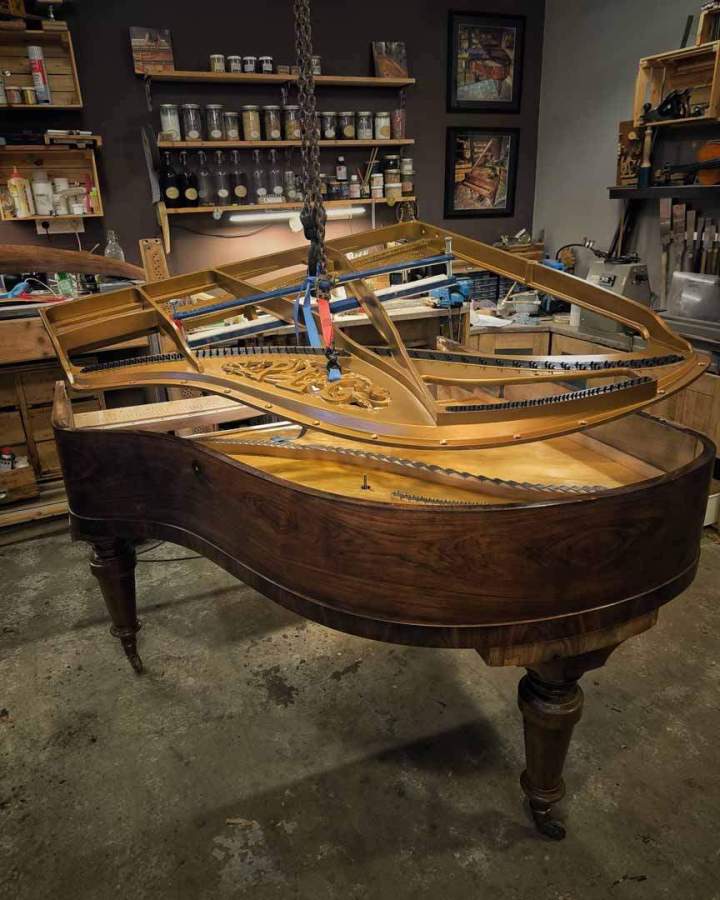 rénovation ébénisterie piano ancien France